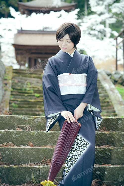 Preview: Cherry Blossom Season Female Material Of Beautiful Women In Full Bloom Of Kimono