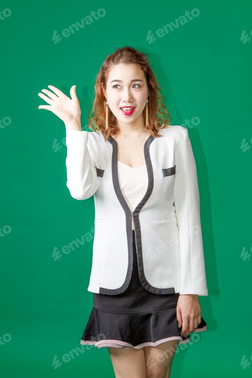 Preview: Asian Thai Business Woman Greeting Happy Action On Green Screen