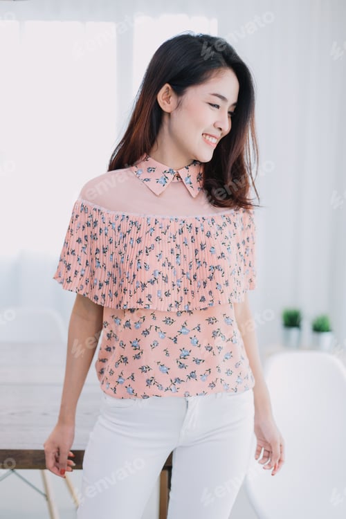 Preview: Portrait Of Beautiful Asian Girl With Beautiful Clothing And Chilling Posting.