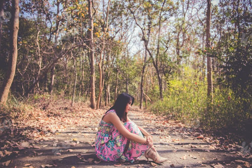 Preview: Close Up Sad Beautiful Asian Woman From Unrequire Love In The Forest,She Think So Much About