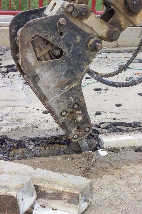 Preview: Hydraulic Arm Breaking Installed On The Arm Of An Excavator On Building Site