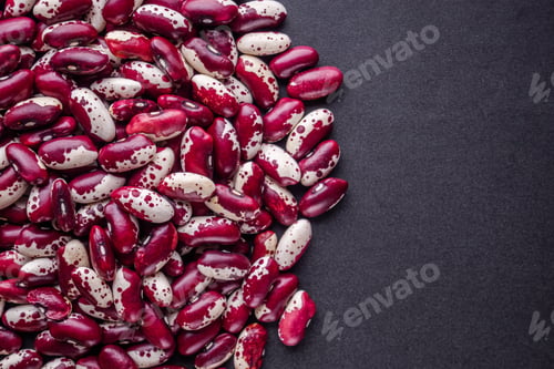 Preview: Fresh Organic Natural Beans On Black Background
