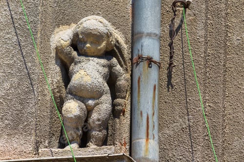 Preview: The Decor Of The Building. Stucco Molding, Baby. An Example Of The Poor Work Of A Restorer Who