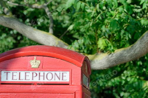 Preview: Telephone Red Booth In London.