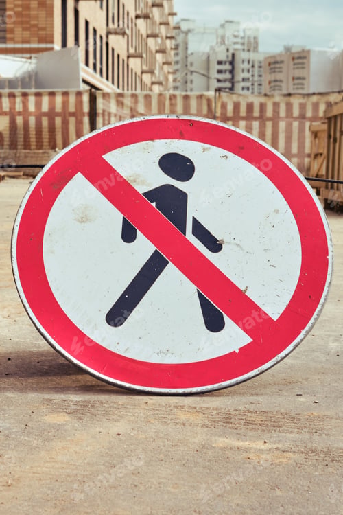 Preview: Passage Closed Sign - Silhouette Of A Man In A Red Circle