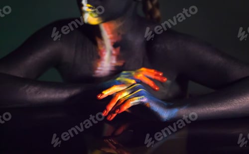 Preview: Girl In Neon Light