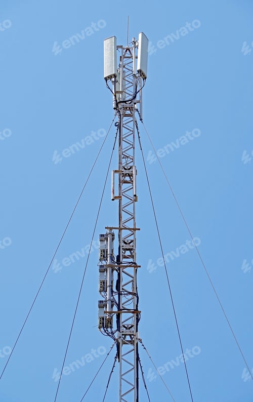 Preview: Tower With Aerials Of Cellular On A Background Blue Sky