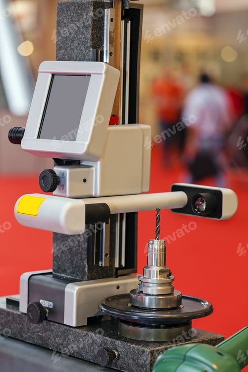 Preview: Focus On New Tools For Engine; Note Shallow Depth Of Field