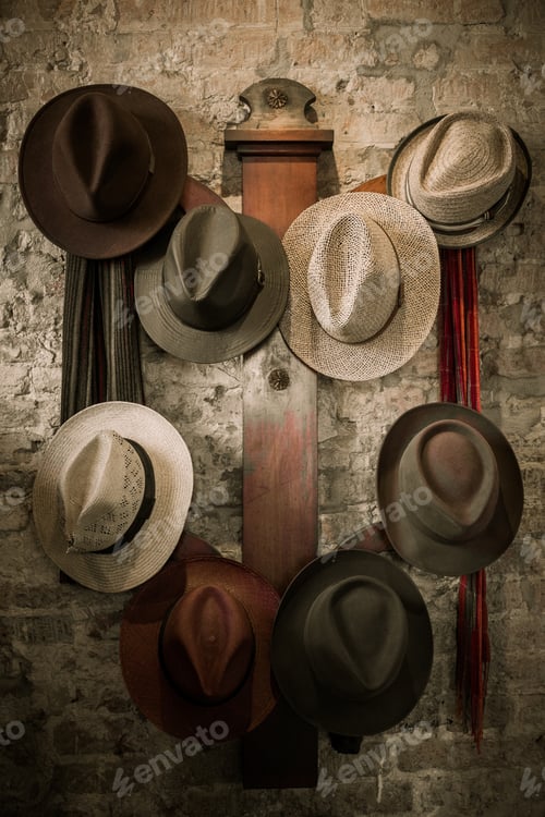 Preview: Wall Hanger With A A Different Hats On It