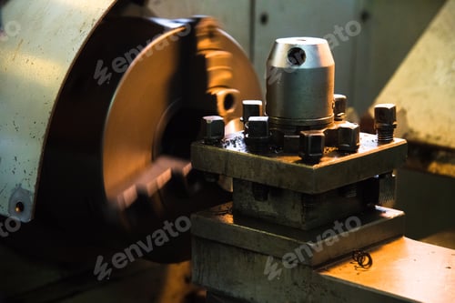 Vista previa: Industria metalúrgica. Herramienta de corte en metal para trabajar en máquina de espuma