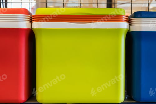 Preview: Refrigerator Bag Or Container. Used For Transporting Vaccines Or For Soft Drinks. Background