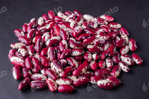 Preview: Fresh Organic Natural Beans On Black Background