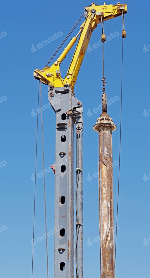 Preview: The Pile Driving Machine On A Background Blue Sky