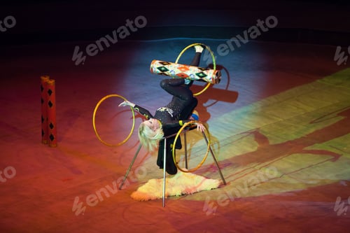 Preview: Juggler Performance In The Circus