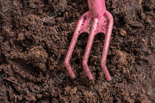 Preview: Pink Steel Claw Cultivator On Fresh Earth