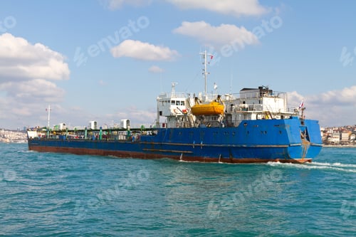 Preview: Cargo Ship