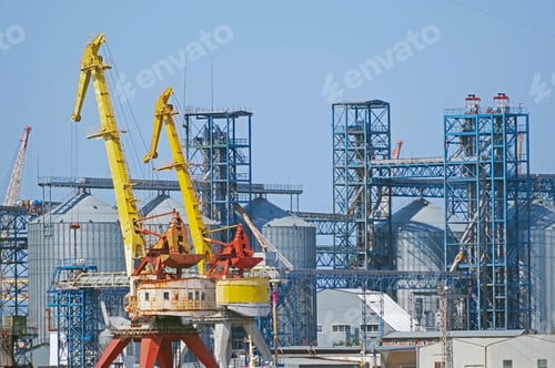 Preview: Elevating Complex For Transshipment Of Grain And Oilseeds As Part Of A Reloading Terminal