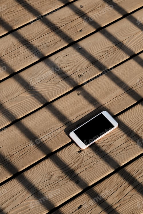 Preview: The Lost Phone Is Lying On The Wooden Floor