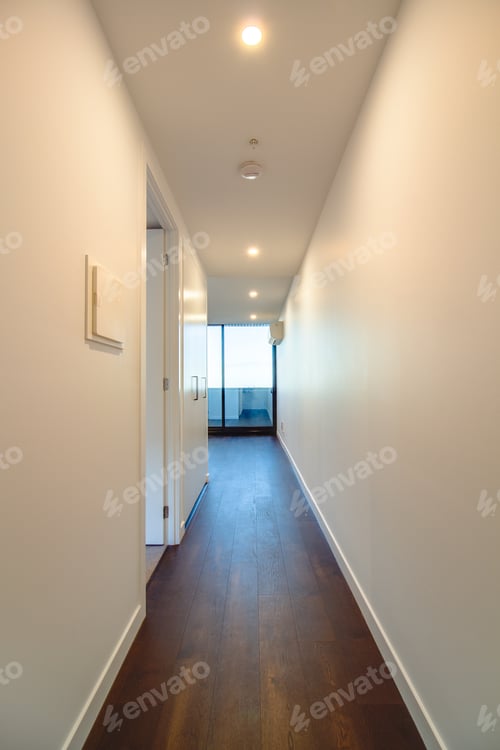 Preview: Empty Morden Apartment