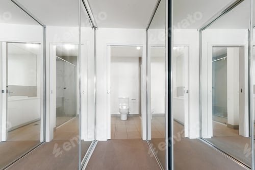 Preview: Unfurnished Empty New Apartment