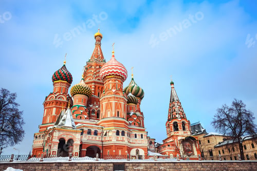 Preview: Beautiful Moscow Attraction - Saint Basil'S Cathedral With Colorful Domes On Red Square At Winter