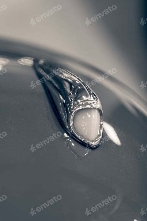 Preview: Various Details Of The Car, Note Shallow Depth Of Field