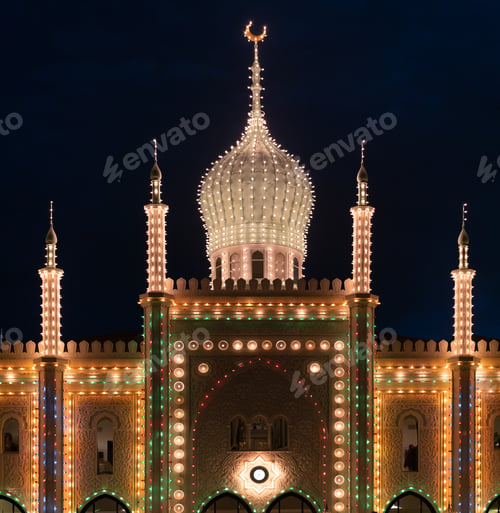 Preview: Picture Of Buildings With Christmas Lights Decorations.