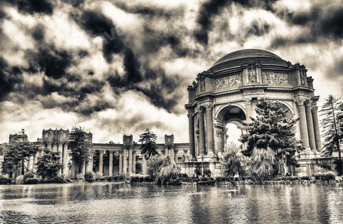 Preview: The Palace Of Fine Arts In The Marina District, San Francisco.