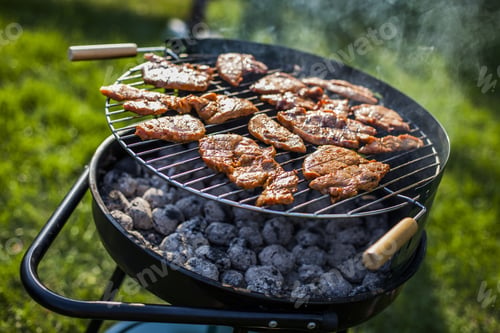 Preview: Barbecue In The Garden, Really Tasty Dinner!