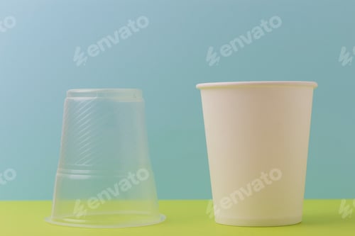 Preview: Inverted Plastic Cup And An Environmentally Friendly Paper Disposable Cup For Drinking Water And