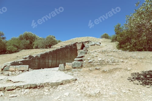 Preview: Entrance To The Treasury Of Atreus, Also Known As Tomb Of Agamemnon, In Mycenae, Greece. Vintage