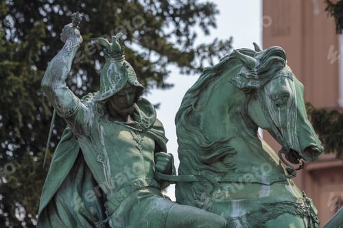 Preview: Sculpture Of Saint George