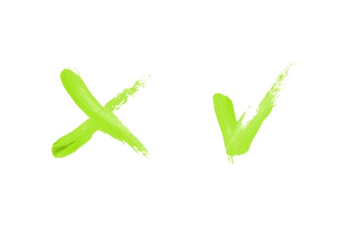 Preview: Bright Liquid Lipstick Smear In The Form Of A Check Mark And Cross Isolated On A White Background