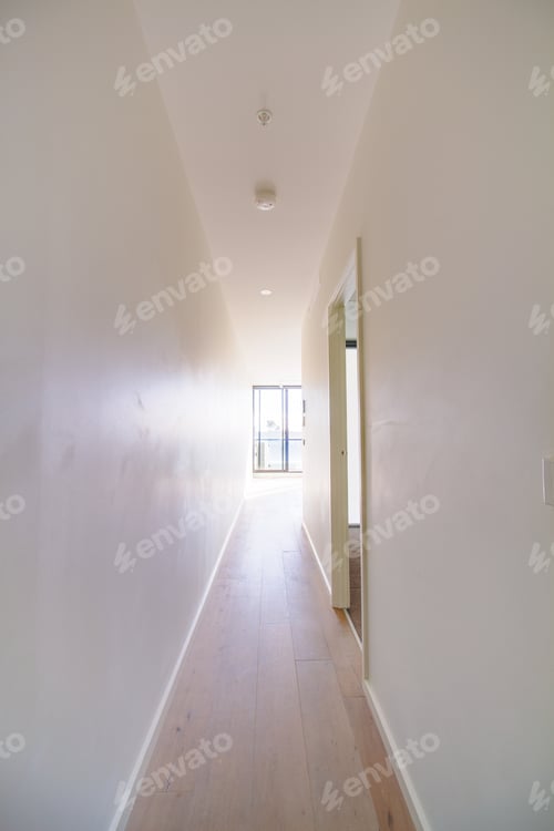 Preview: Empty New Apartment With Amazing Balcony View