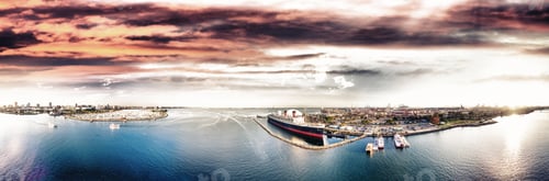 Preview: Panoramic Aerial View Of Long Beach And Queen Mary, California.