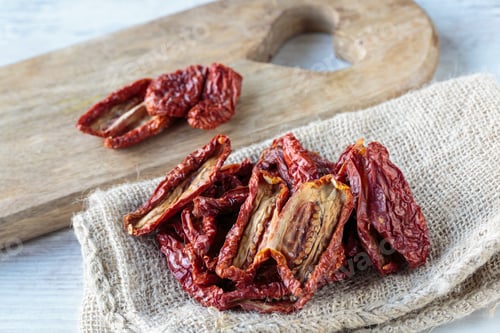 Preview: Delicious Dry Tomatoes On A Juta Cloth