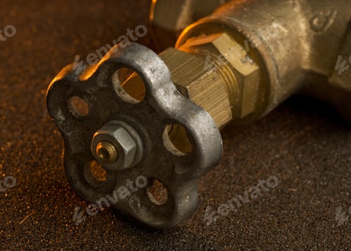 Preview: Old Rusty Crane