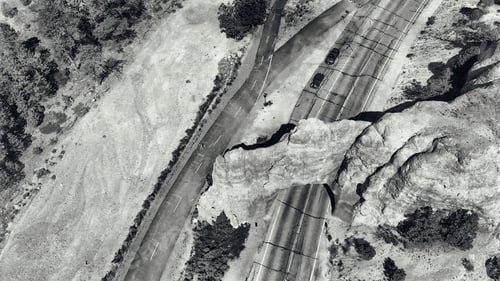 Preview: Road And The Tunnel In The Rock, Aerial View Of National Park, Usa