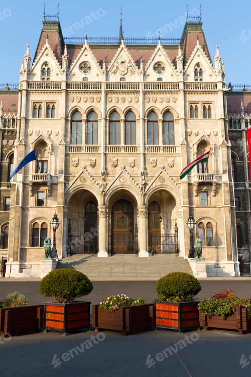 Preview: Hungarian Parliament Building