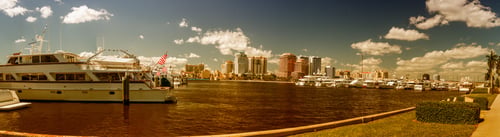Preview: West Palm Beach, Florida. Panoramic City Skyline On A Beautiful Sunny Day