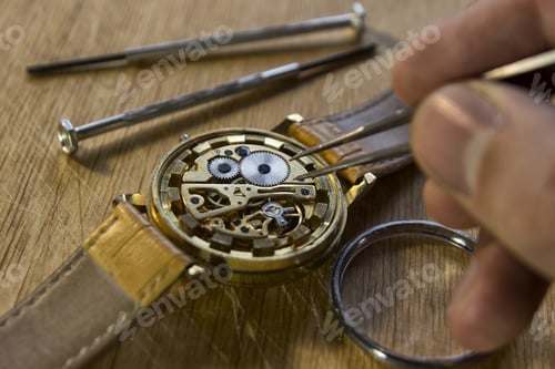 Preview: Mechanical Watch Repair