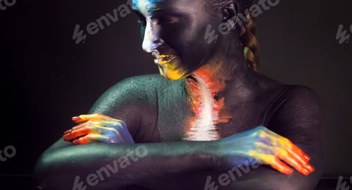 Preview: Girl In Neon Light