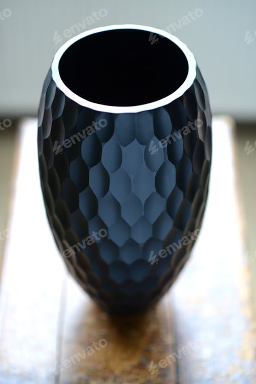 Preview: Black Decorative Glass Vase With Cut Scallops