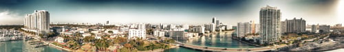 Vista previa: Panoramic Aerial View Of Miami Beach And Venetian Way On A Beautiful Afternoon.