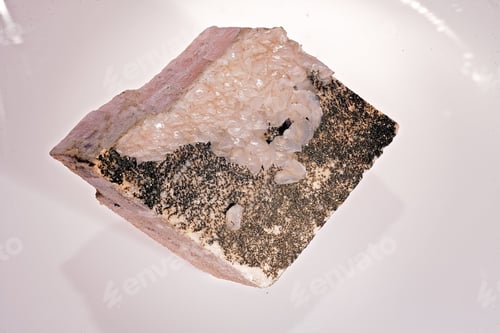Preview: Mineral With High Content Of Manganese