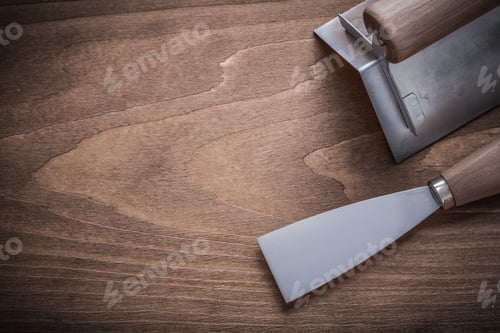 Preview: Paint Scraper And Surfacer With Wooden Handles.
