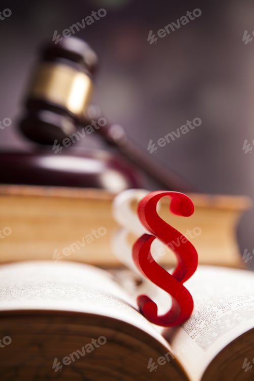 Preview: Mallet Of Justice! Concept Of Law. Studio Shots