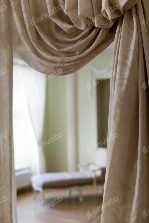 Preview: Elegant Interior Design with Draped Patterned Fabric