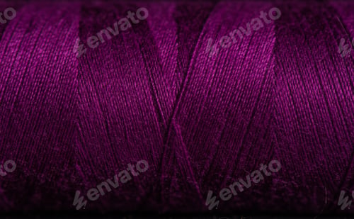 Preview: High-Res Bobbins Of Thread
