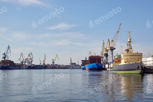 Preview: Repair Of The Ship'S Icebreaker And The Construction Of New Ships In The Dock, Against The Backdrop